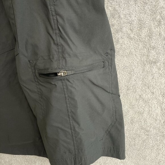 NWOT Eddie Bauer Rainier 10” Tech Shorts Men’s 34 Cargo Outdoor Black - Picture 3 of 7